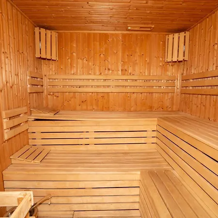 Dominika 3* Bratislava