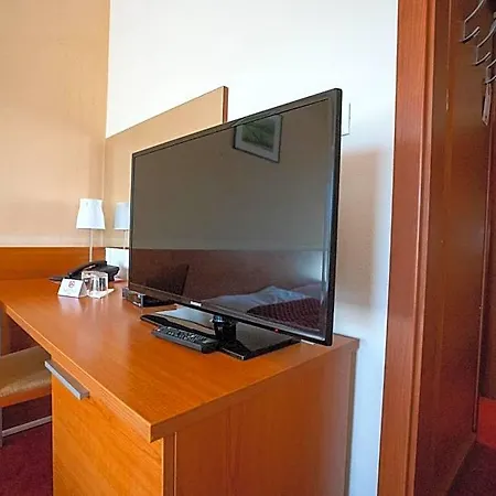 Dominika Hotel 3*