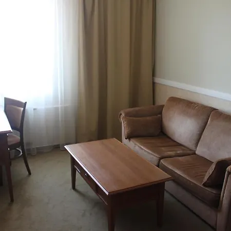 Dominika Братислава